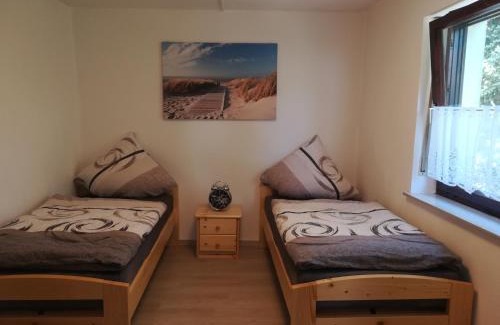 Hahnbach House | Wohnung-Haus für Arbeiter und Monteure bis 11 Personen Amberg