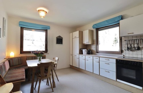 Presseggen Apartment | Wohnung mit Bergsicht - Tom's Hütte