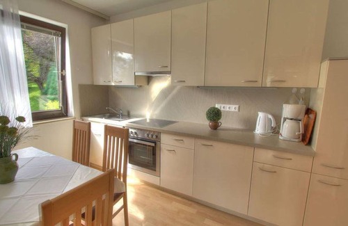 Egg am Faaker See Apartment | Wohnung Nr. 3 - Appartementhaus Bellevue