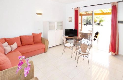 Chio Apartment | Wohnung Paloma Mit Terrasse Und Gemeinschaftspool