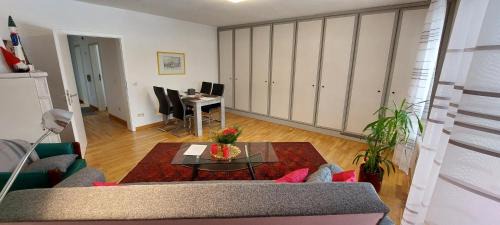 Zell am Main Apartment | Wohnung zum Wohlfühlen beruflich und privat