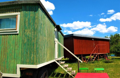Buchberg Cabin | Wohnwagen 4 - Wohnwagen im Wangeliner Garten mit Sommerküchen - Nutzung