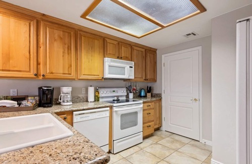 Mesquite Condo | Wolf Creek Sunset View on First Hole by J and Amy BL991084