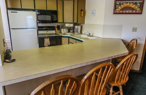 Wolf Creek Apartment | Wolf Creek Village