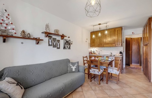 Sestriere Apartment | Wolf & Deer Apartment Ski-In Ski-Out 250m, Sestriere, Italy