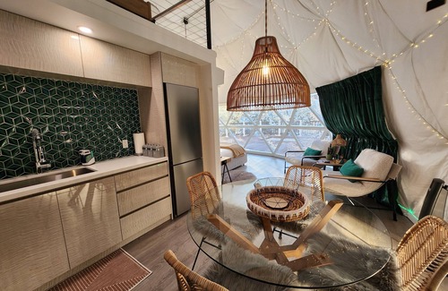 East Kootenay Cabin | Wolf Dome at Winderdome Resort, a howling good time!