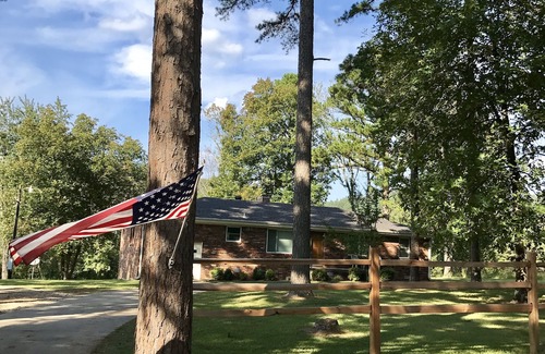 Board Camp House | Wolf Pen Gap Getaway