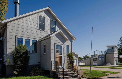 Fremont House | Wolf River Retreat - Sleeps 14