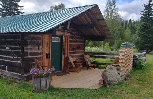 Clearwater Bed & Breakfast | Wolfwood Guest Ranch