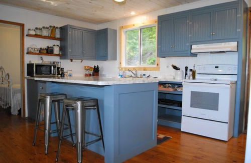 Wollaston House | Wollaston Lake Wonderland