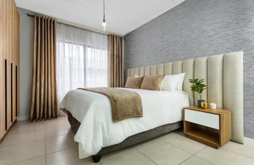 Greater Johannesburg Metropolitan Area Apartment | Woman Era-Penthouse apartment