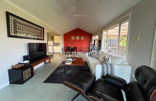 Trentham East House | Wombat Forest Country Retreat