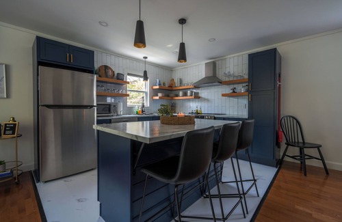 Petty Harbour House | Wonderful 3-bedroom house with WiFi in Petty Harbour-Maddox Cove