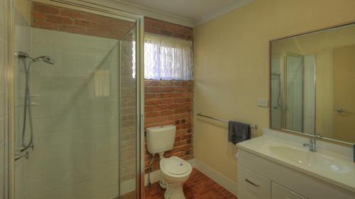 Wondai Hotel | Wondai Colonial Motel & Ivory's Restaurant