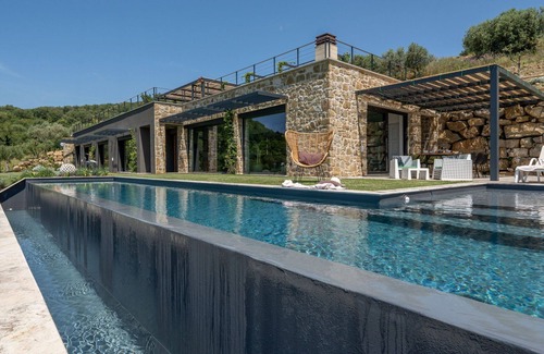 Passignano sul Trasimeno Villa | Wonderful private villa for 6 people with WIFI, private pool, A/C, terrace and panoramic view