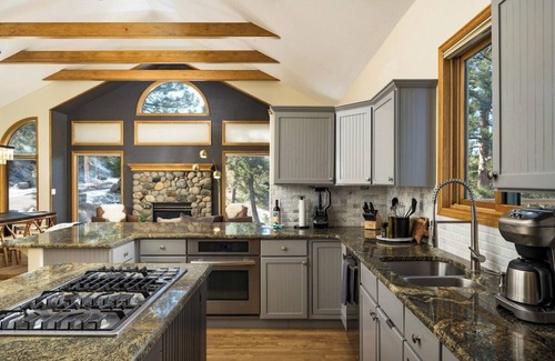 Conifer Cabin | Wonder Lodge | Views, Hot Tub, Luxe Mountain Stay