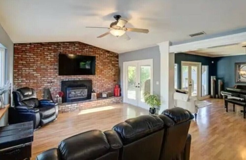 Clovis House | Wonderful 2-bedroom house with AC in charming Clovis