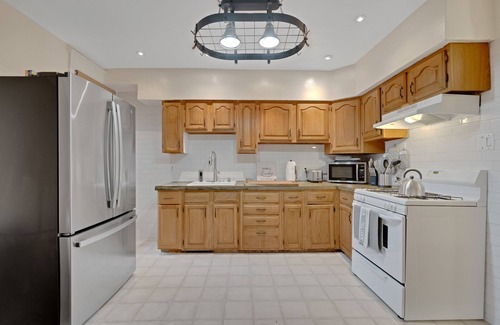 Wynnefield Apartment | Wonderful 2-br apartment in Philadelphia, Modern Comfort Meets Urban Convenience