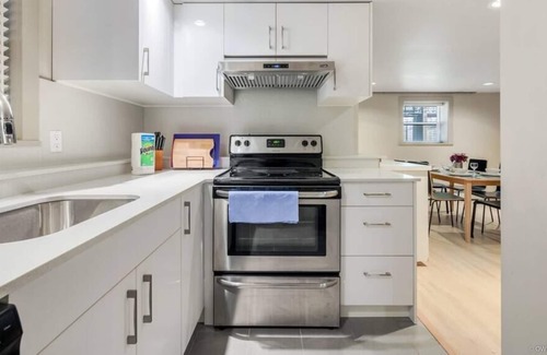 Dunbar House | Wonderful 3-Bedroom House Dunbar near UBC