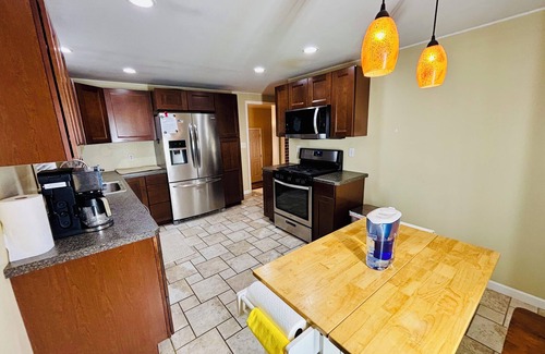 Cheektowaga House | Wonderful 3-bedroom house in Cheektowaga