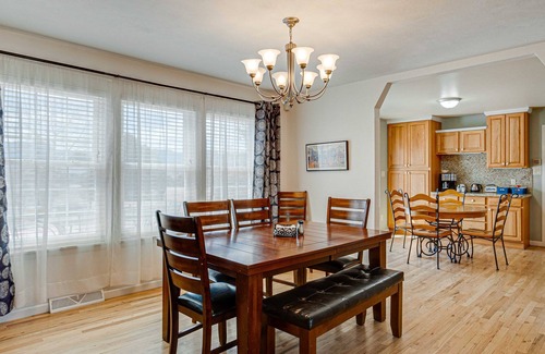 Briargate Cottage | Wonderful 4 bedroom home in a rural neighborhood, but close to everything!
