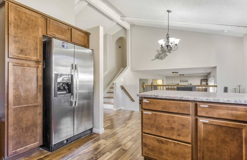 Village Seven House | "Wonderful" 5BR House with Hot Tub in Colorado Springs