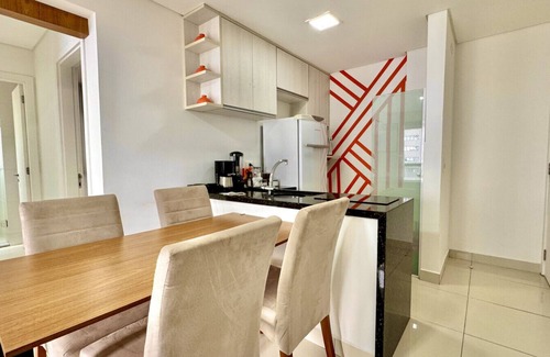 Bigorrilho Apartment | Wonderful and High 2 Bedroom Condominium Club Sky