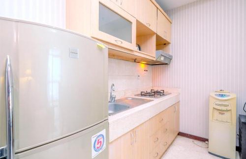 East Kuningan Apartment | Wonderful and Homey 2BR Apartment Bellagio Residence By Travelio