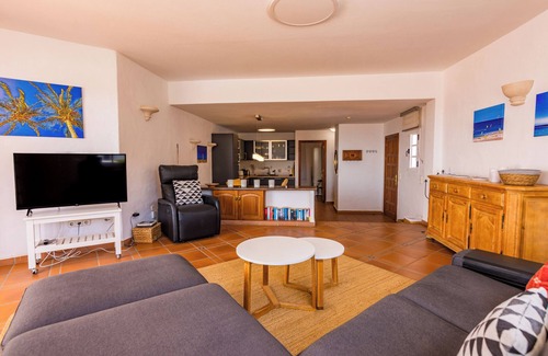 Morro Jable Apartment | Wonderful Apartment with beautifuI views to the ocean and terraces