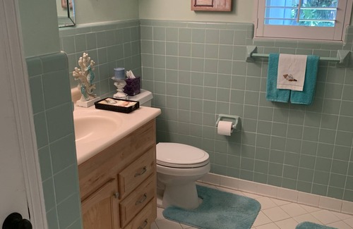 Atlantic Beach House | Wonderful Atlantic Beach home within walking distance to beach and town center!