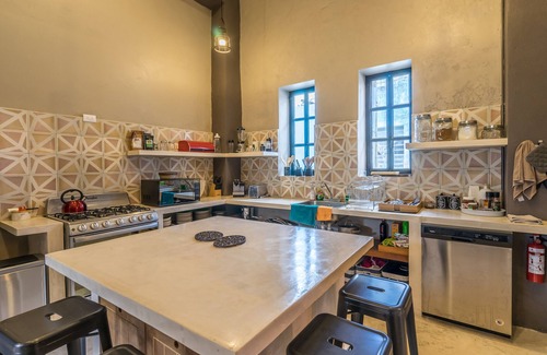 Centro House | WONDERFUL CHARMING HOUSE, TASTEFULLY DECORATED, HISTORICAL CENTRE, POOL, CULTURE
