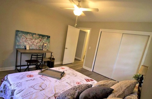 Forest Acres Apartment | Wonderful condo, close to forest drive