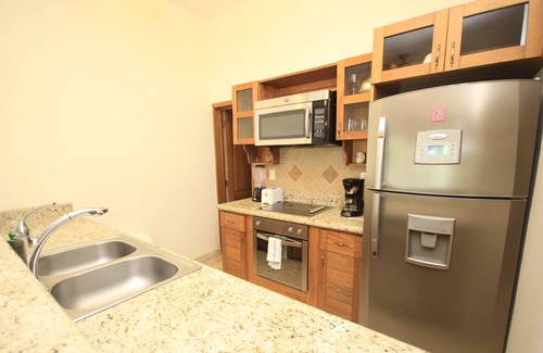 Centro Condo | Wonderful Condo For Long And Short Term Stays Near the Beach, ocean view