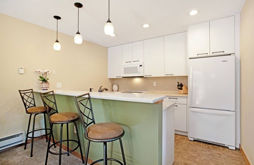 Edwards House | Wonderful Condo, Minutes drive to Beaver Creek Resort!