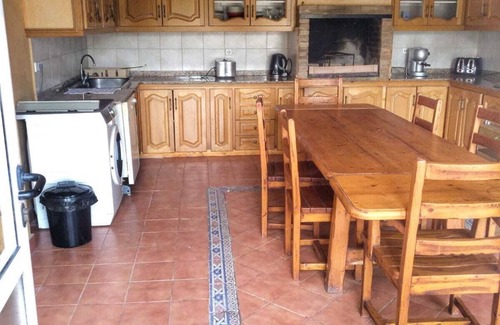 Elche Ski Chalet | Wonderful Country House in the city