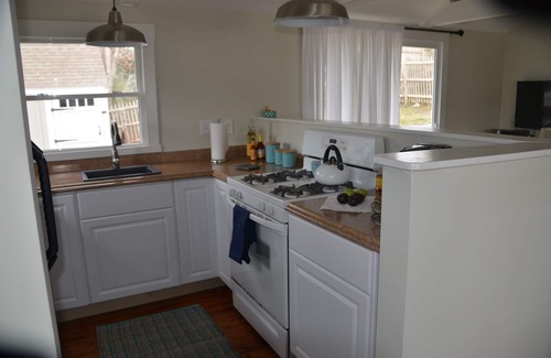 Popponesset Cottage | Wonderful family cottage 200 steps to Private Association Beach