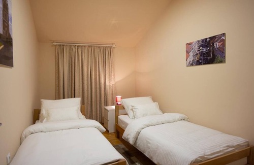 Zemun House | Wonderful freshly renovated two bedroom apartment in the very center of Zemun