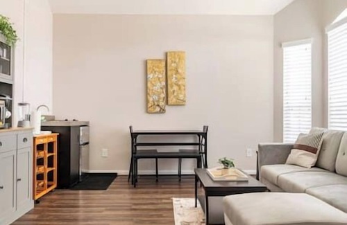 Hockley Apartment | Wonderful Getaway Cypress 2 BR w/thoughtful comforts