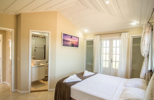 Marina House | Wonderful house on the edge of the Búzios channel