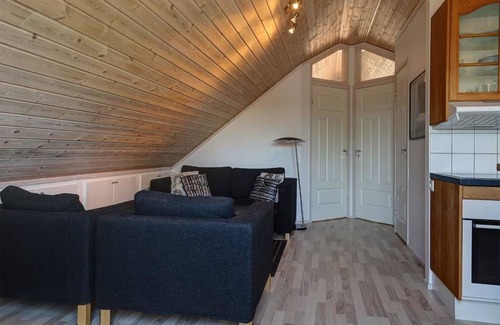 Sunningen Apartment | Wonderful holiday apartment with sea views on the west coast