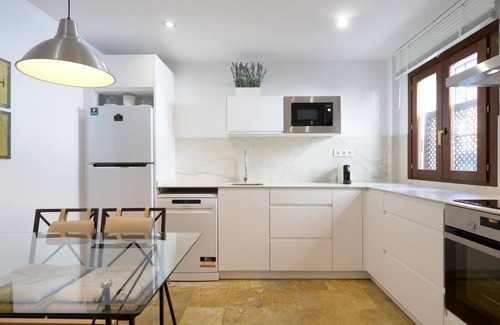 Sur Apartment | Wonderful house for 8 people with 2 parking spaces