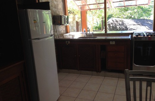 Portinho House | Wonderful house with swimming pool less than 100m from Portinho Beach - Ilhabela