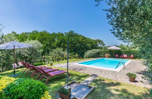 Santa Maria a Monte House | Wonderful private villa for 6 guests with A/C, WIFI, private pool, TV, patio and parking