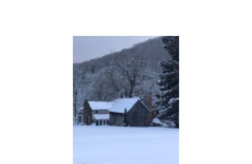 Wytheville Cabin | Wonderful Log Cabin with plenty of privacy, yet only minutes from Wytheville!