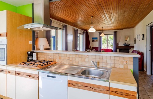 Saint-Germain-sur-Ay House | Wonderful private villa for 4 people with WIFI, TV, terrace, pets allowed and parking