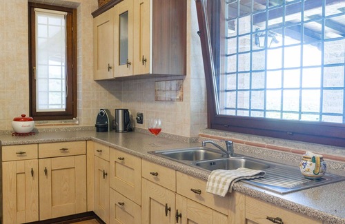 Lake Bracciano Villa | Wonderful private villa with private pool, WIFI, A/C, TV, patio, pets allowed and parking