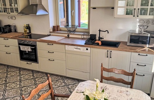Sudomerice u Bechyne House | Wonderful private villa for 11 guests with WIFI, TV, patio and pets allowed