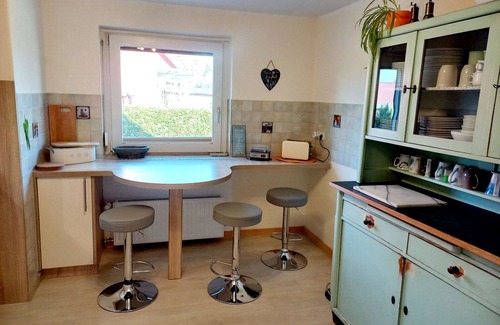 Colpin House | Wonderful private villa for 6 guests with WIFI, TV, patio, pets allowed, panoramic view and park.
