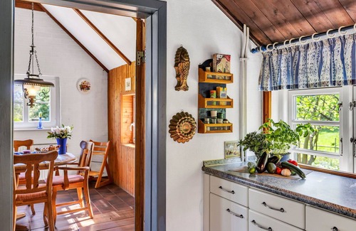 Oberndorf House | Wonderful private villa for 5 people with WIFI, TV, terrace, pets allowed and parking
