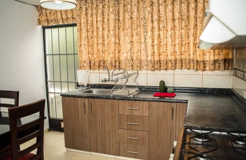 Jose Luis Bustamante y Rivero Villa | Wonderful private house in downtown n
